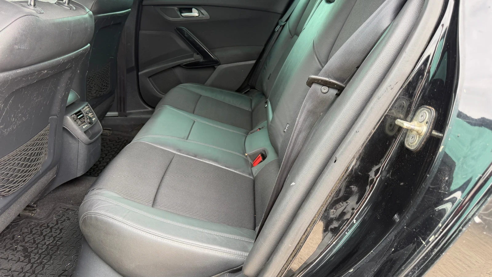 Peugeot 508 SW 2.0HDI БАРТЕР ЛИЗИНГ, снимка 11 - Автомобили и джипове - 56298913