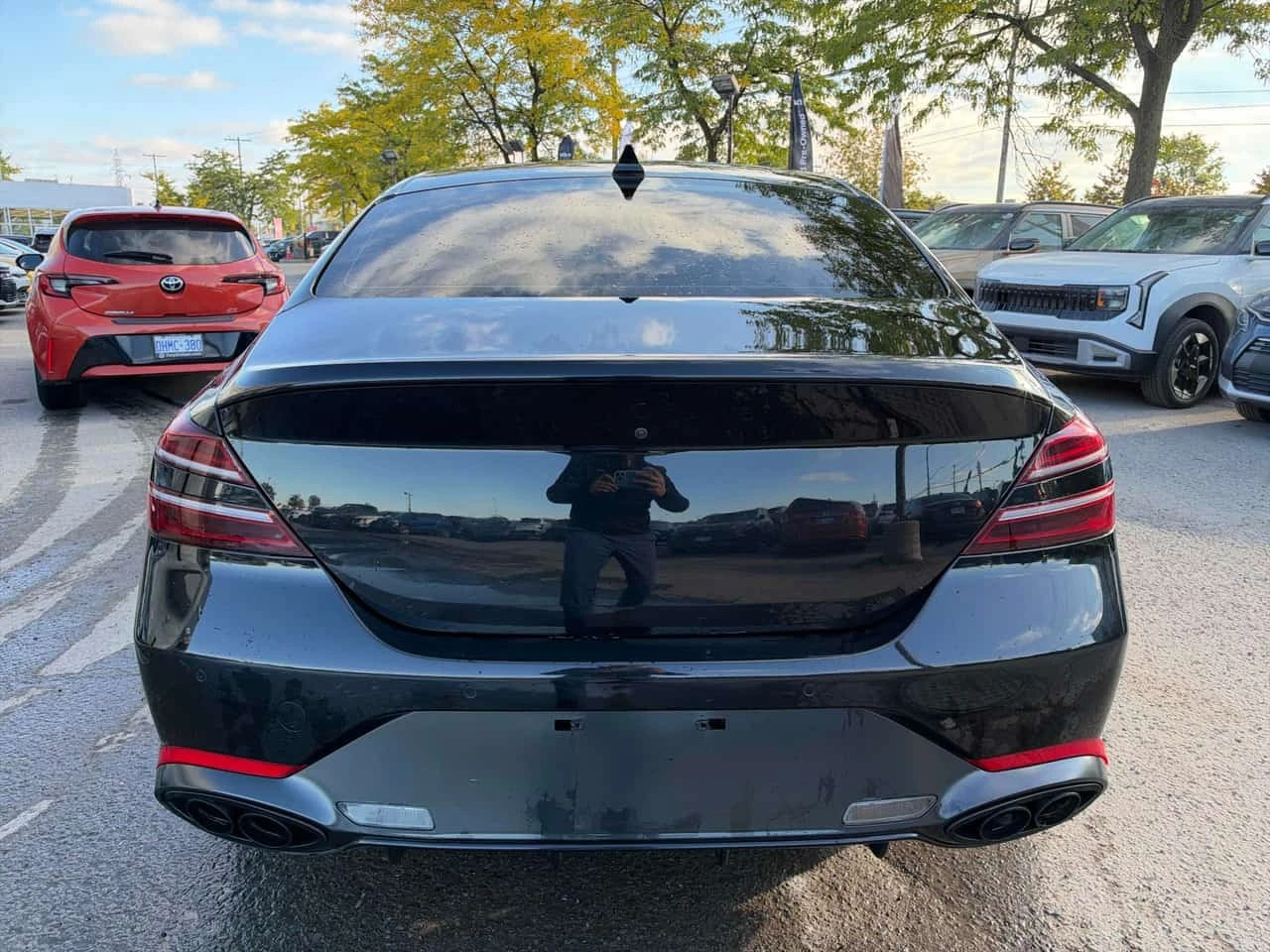 Genesis G70 3.3T Sport  CARFAX, снимка 4 - Автомобили и джипове - 56300129