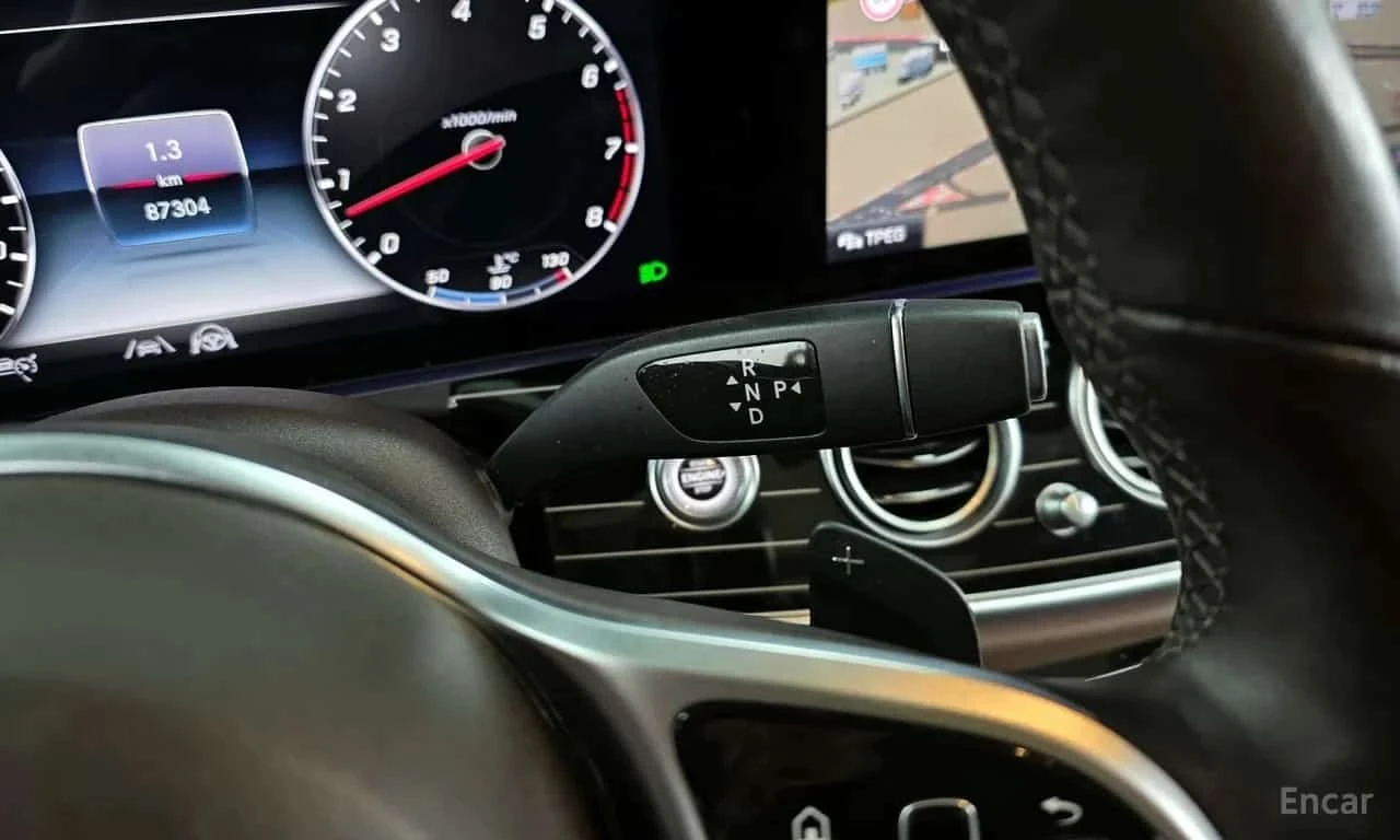 Mercedes-Benz E 450 4MATIC Exclusive / ���� � ��������  | Mobile.bg � ����������� 9