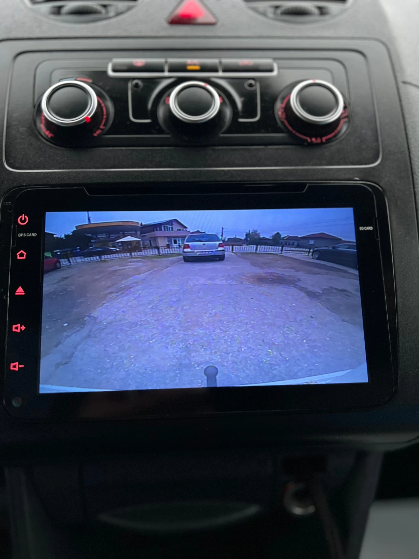 VW Caddy 1.6TDI, снимка 12 - Автомобили и джипове - 56646641