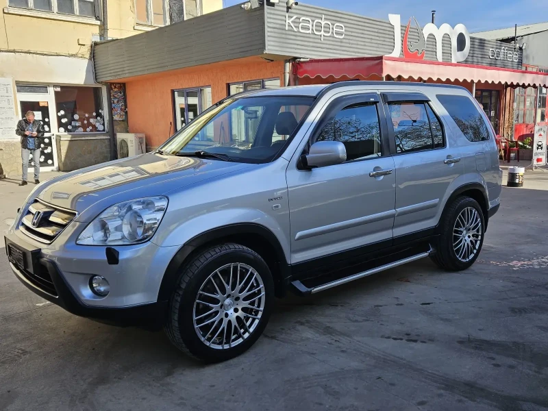 Honda Cr-v 2.0 i-Vtec 4x4 Facelift AUTOMAT , снимка 1 - Автомобили и джипове - 48603341