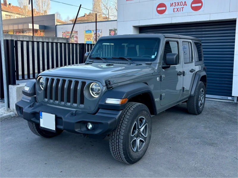 Jeep Wrangler Unlimited Sport, снимка 4 - Автомобили и джипове - 52495177