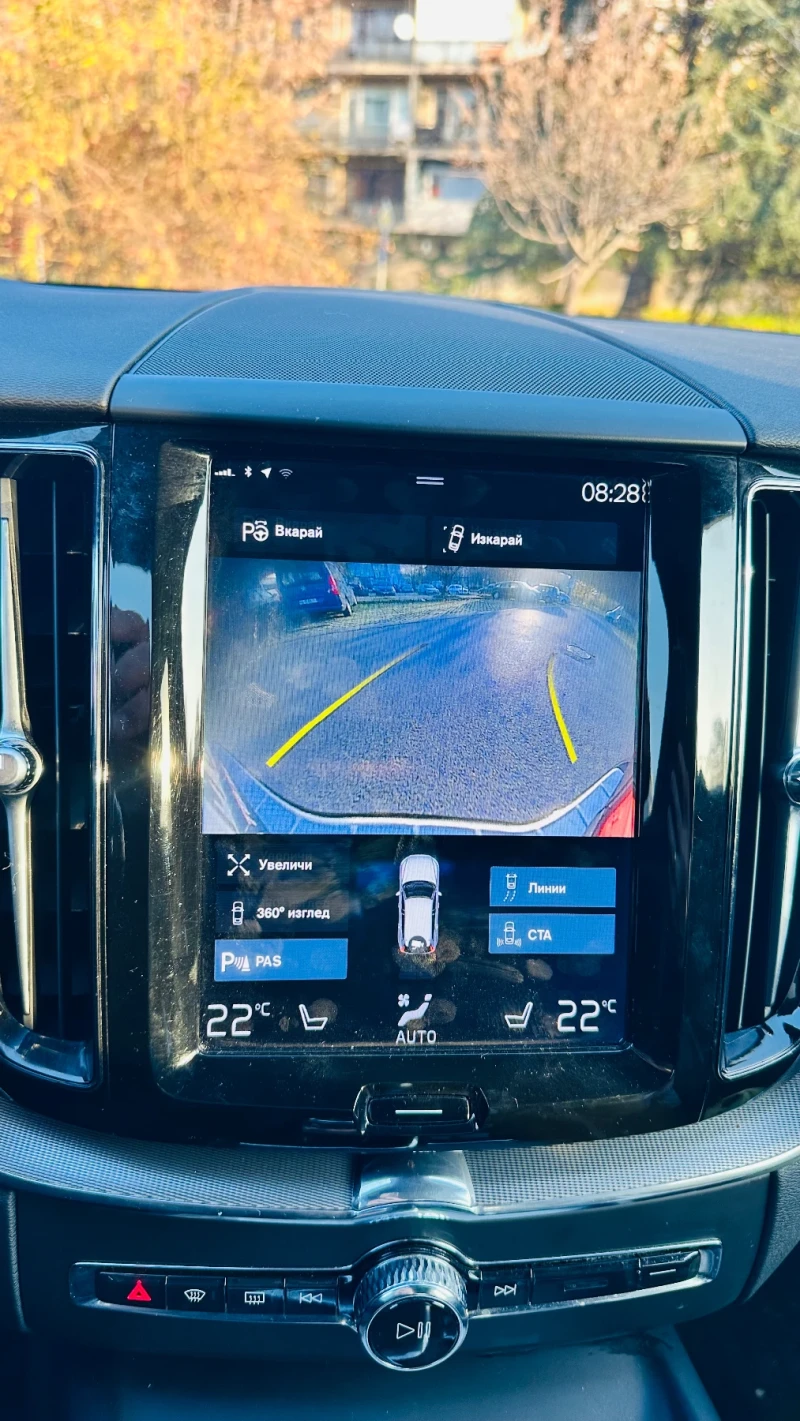 Volvo XC60 T8, снимка 14 - Автомобили и джипове - 52501005