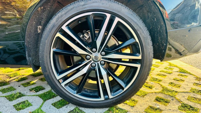 Volvo XC60 T8, снимка 11 - Автомобили и джипове - 52501005