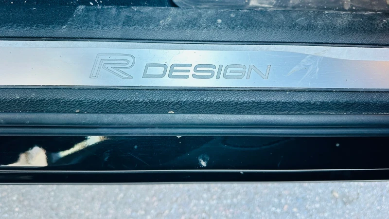 Volvo XC60 T8, снимка 12 - Автомобили и джипове - 52501005