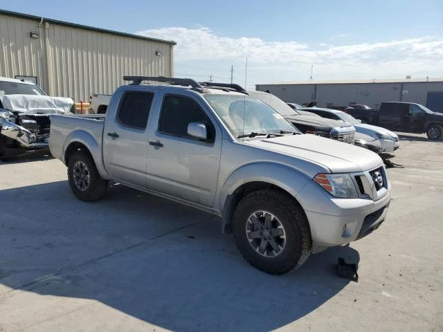 Nissan Frontier SV* Крайна цена с вс. такси до България !, снимка 3 - Автомобили и джипове - 47944176