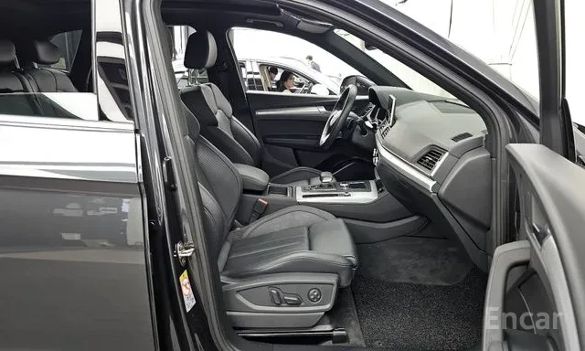 Audi Q5 50TDI Обдухване Head up Дистроник 40к км, снимка 12 - Автомобили и джипове - 55655472