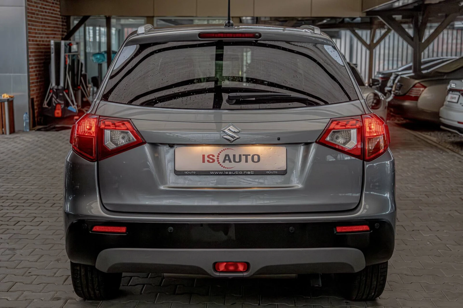 Suzuki Vitara 1.6DDIS/AllGrip/Камера/Подгрев/Xenon/ACC, снимка 4 - Автомобили и джипове - 53967167