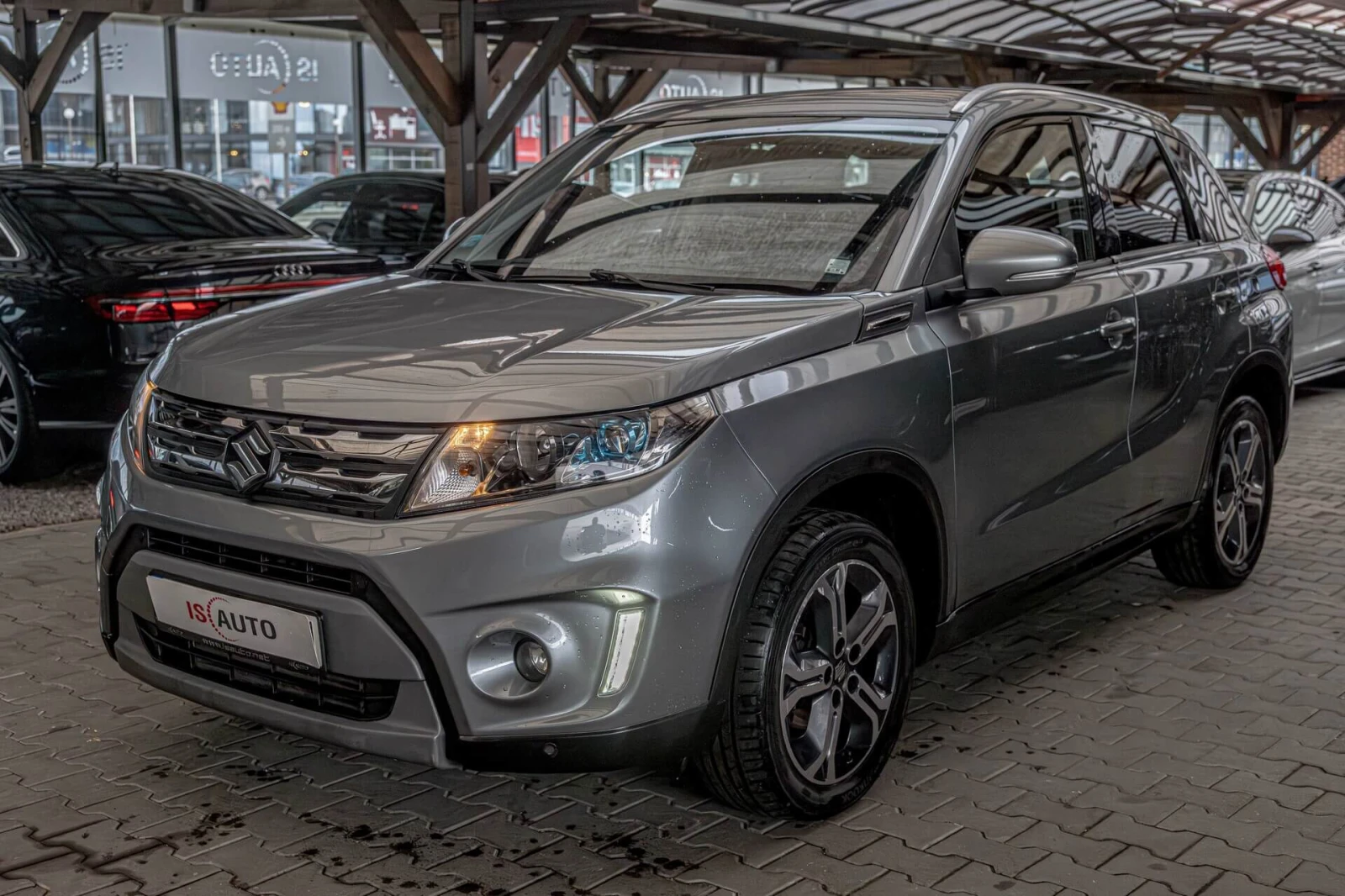 Suzuki Vitara 1.6DDIS/AllGrip/Камера/Подгрев/Xenon/ACC, снимка 3 - Автомобили и джипове - 53967167