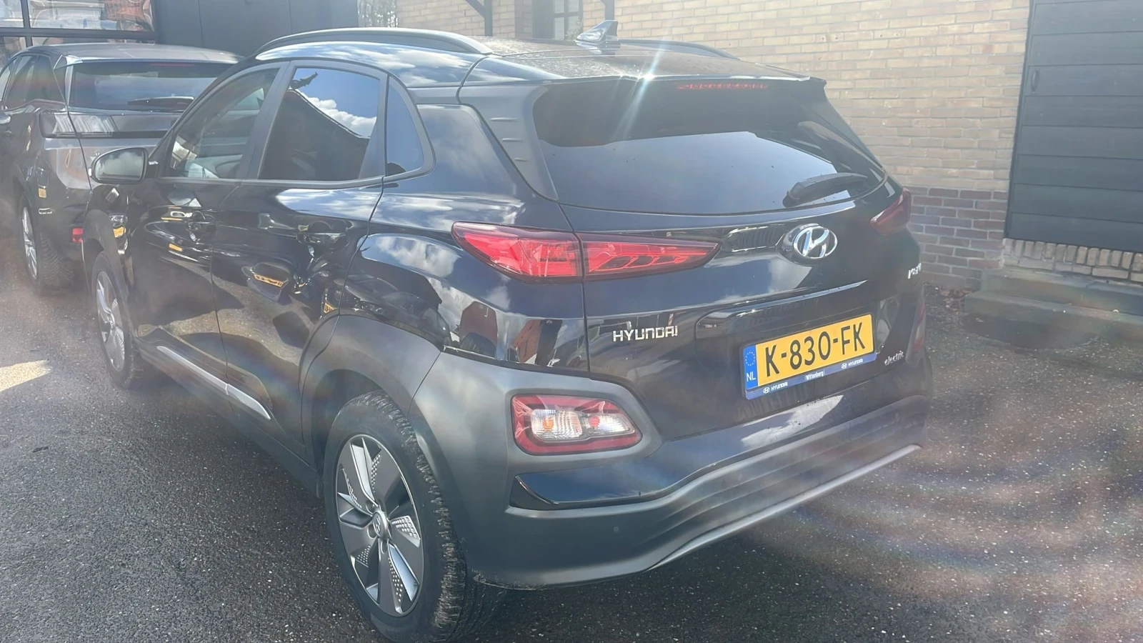 Hyundai Kona 64kw* Камера* Head-up* Krell, снимка 4 - Автомобили и джипове - 54071611