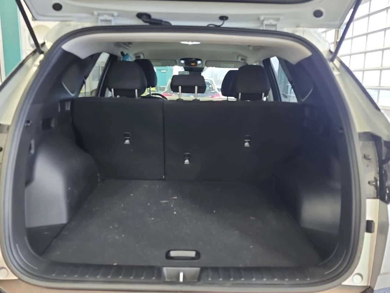 Hyundai Tucson * PREFERRED * CARFAX * ЦЕНА ДО БГ, снимка 13 - Автомобили и джипове - 54207587