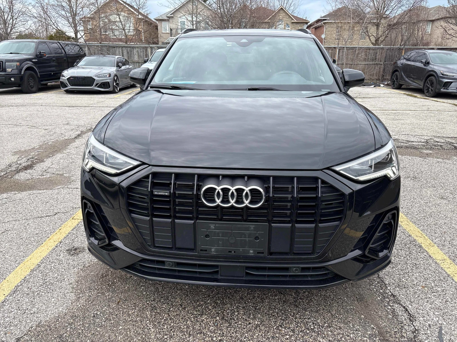 Audi Q3 Progressiv * * S-Line ����� * * CARFAX * *  | Mobile.bg � ����������� 2