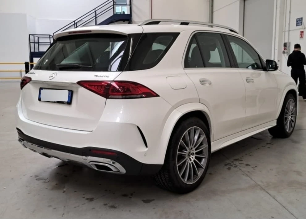 Mercedes-Benz GLE 350 de plug-in hybrid Premium Plus, снимка 4 - Автомобили и джипове - 54714808