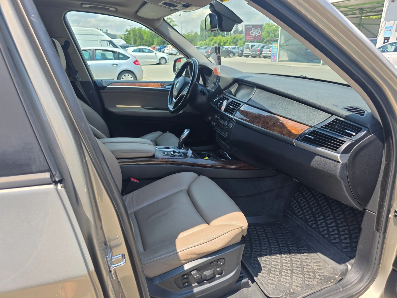 BMW X5 3.0d, снимка 13 - Автомобили и джипове - 54878737