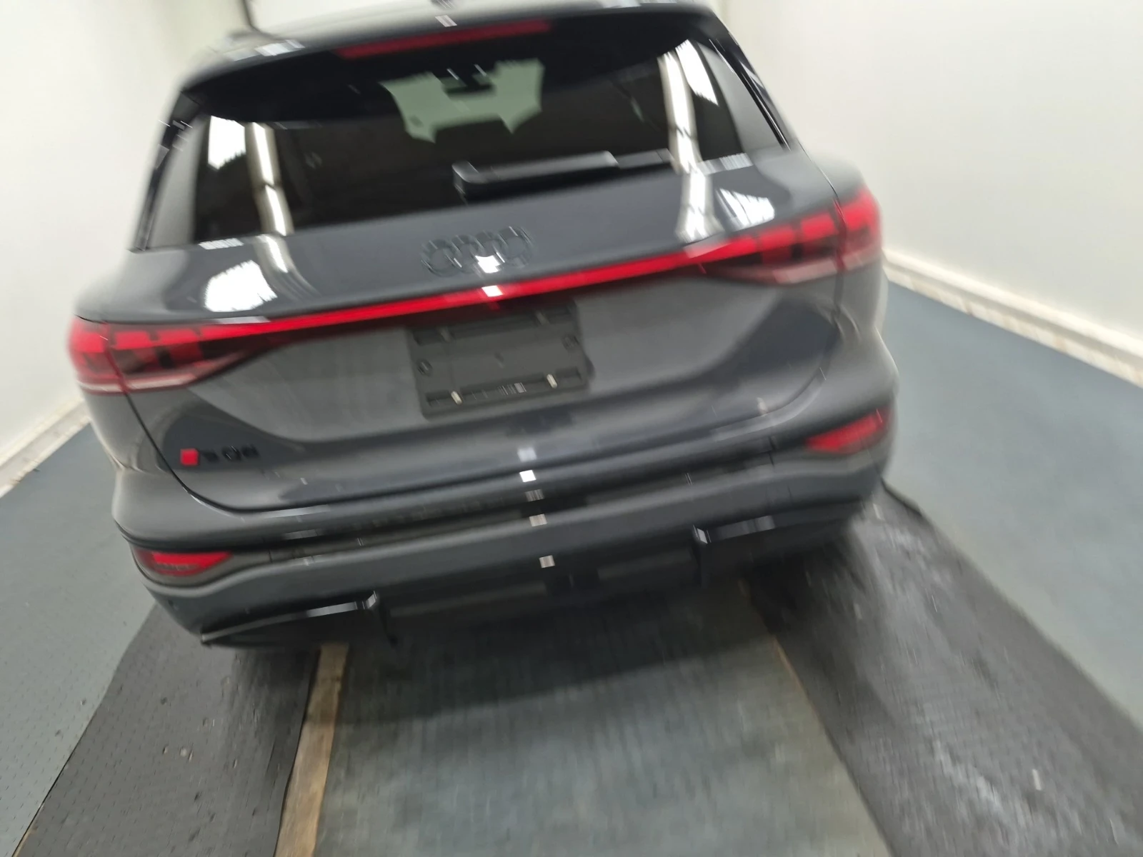 Audi Q6  SQ6 e-tron TECHNIK, снимка 8 - Автомобили и джипове - 55094577