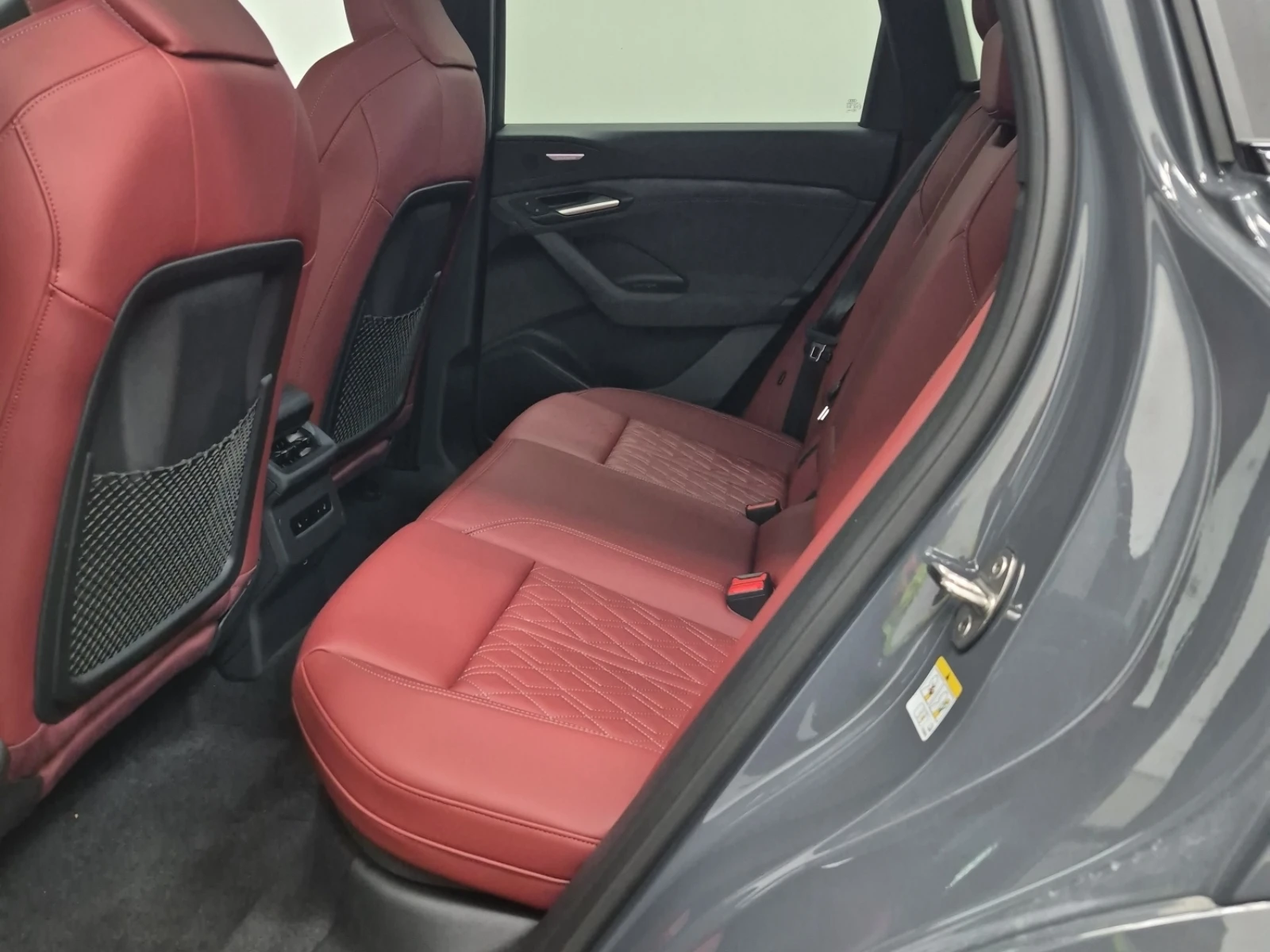 Audi Q6  SQ6 e-tron TECHNIK, снимка 13 - Автомобили и джипове - 55094577