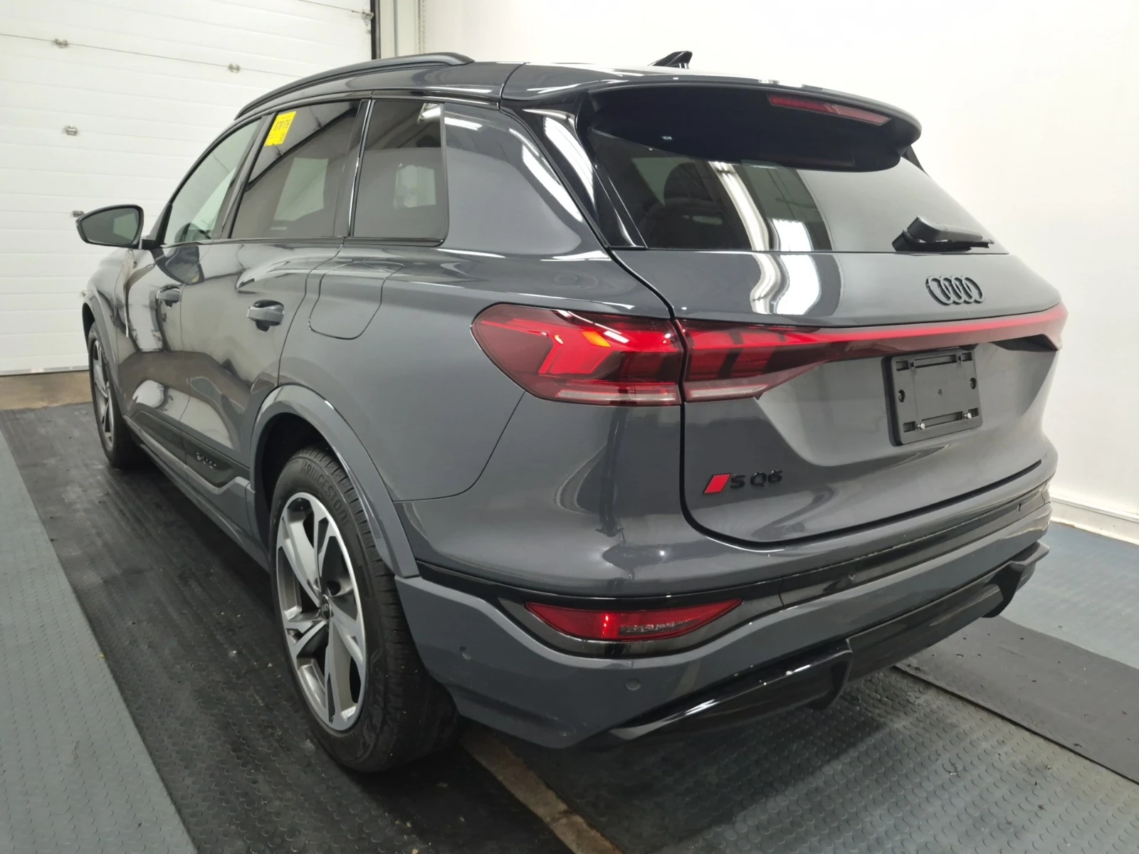 Audi Q6  SQ6 e-tron TECHNIK, снимка 7 - Автомобили и джипове - 55094577