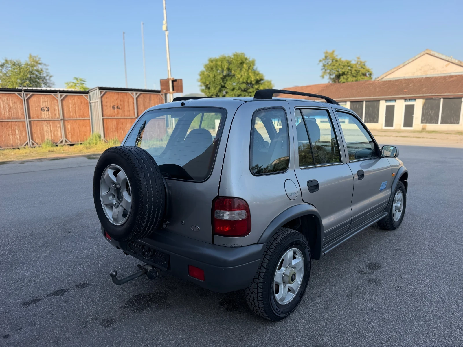 Kia Sportage 2.0d 4х4 КЛИМАТИК, снимка 5 - Автомобили и джипове - 55777808