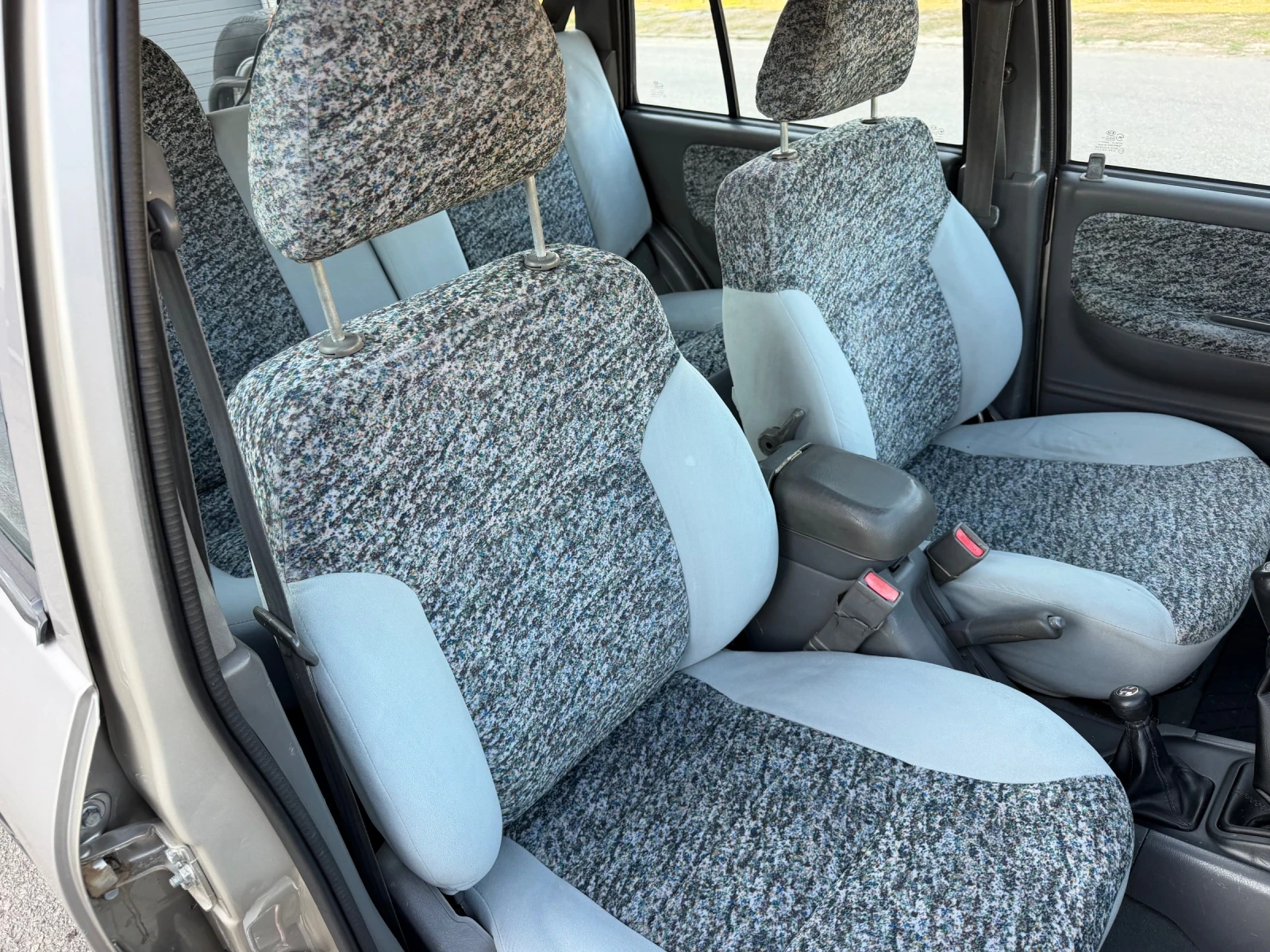 Kia Sportage 2.0d 4х4 КЛИМАТИК, снимка 12 - Автомобили и джипове - 55777808