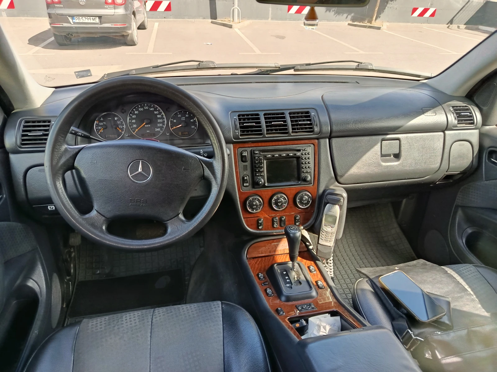 Mercedes-Benz ML 270 Швейцария, снимка 9 - Автомобили и джипове - 56183906