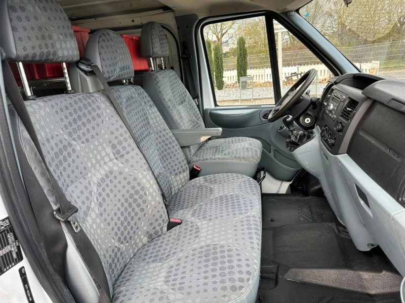 Ford Transit FT280, снимка 7 - Бусове и автобуси - 45595517