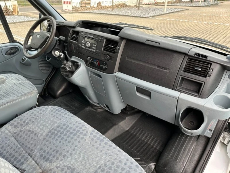 Ford Transit FT280, снимка 9 - Бусове и автобуси - 45595517