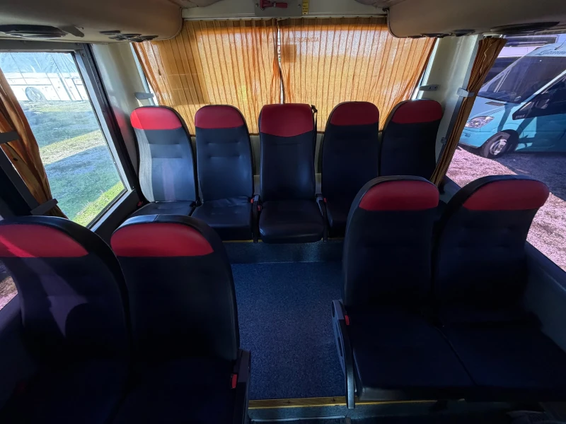 Iveco Daily 65C 27 места, снимка 11 - Бусове и автобуси - 52935237