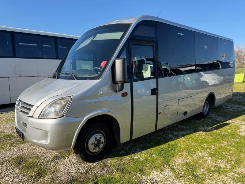 Iveco Daily 65C 27 места, снимка 2 - Бусове и автобуси - 52935237