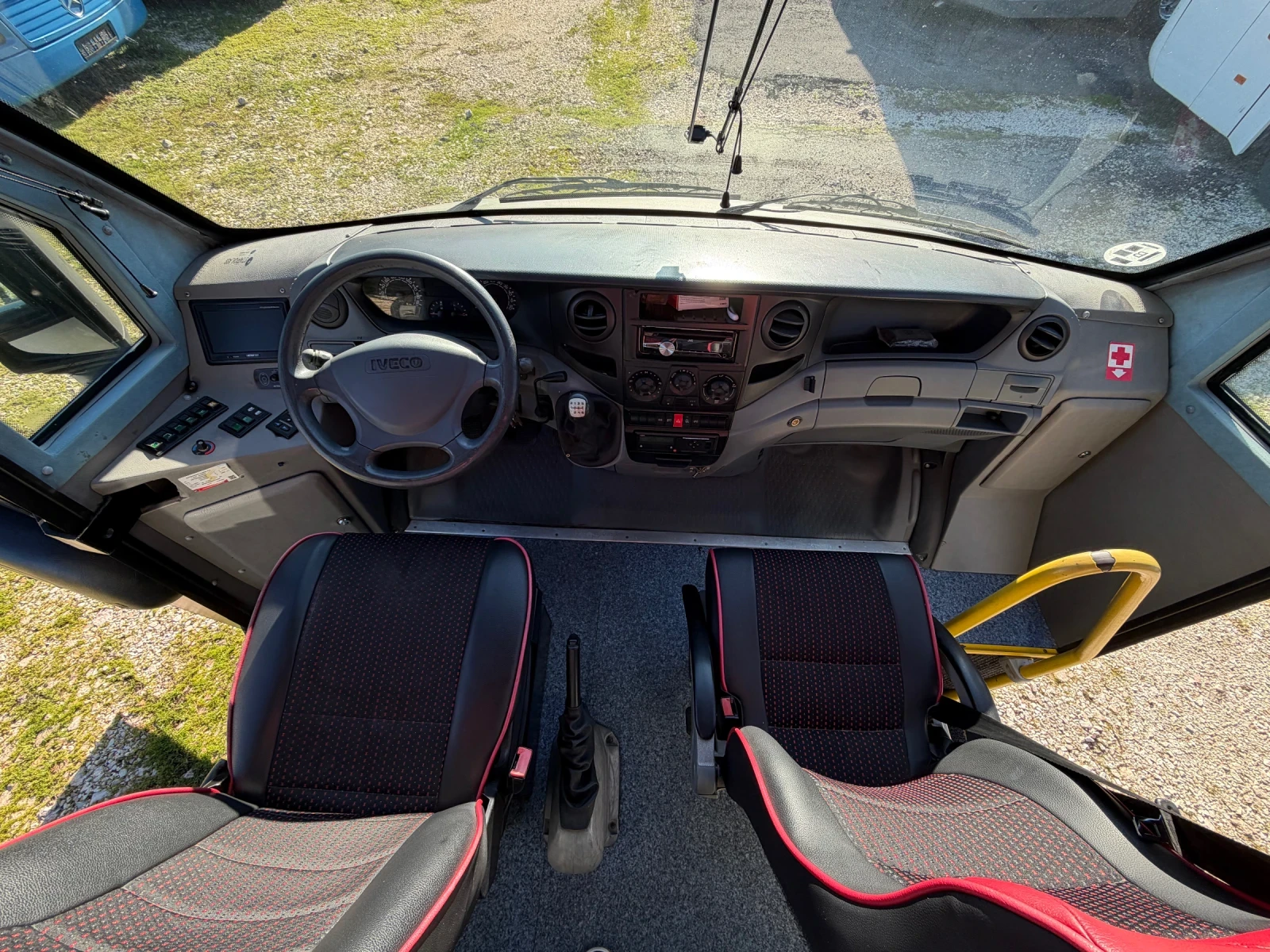 Iveco Daily 65C 27 ����� | Mobile.bg � ����������� 13