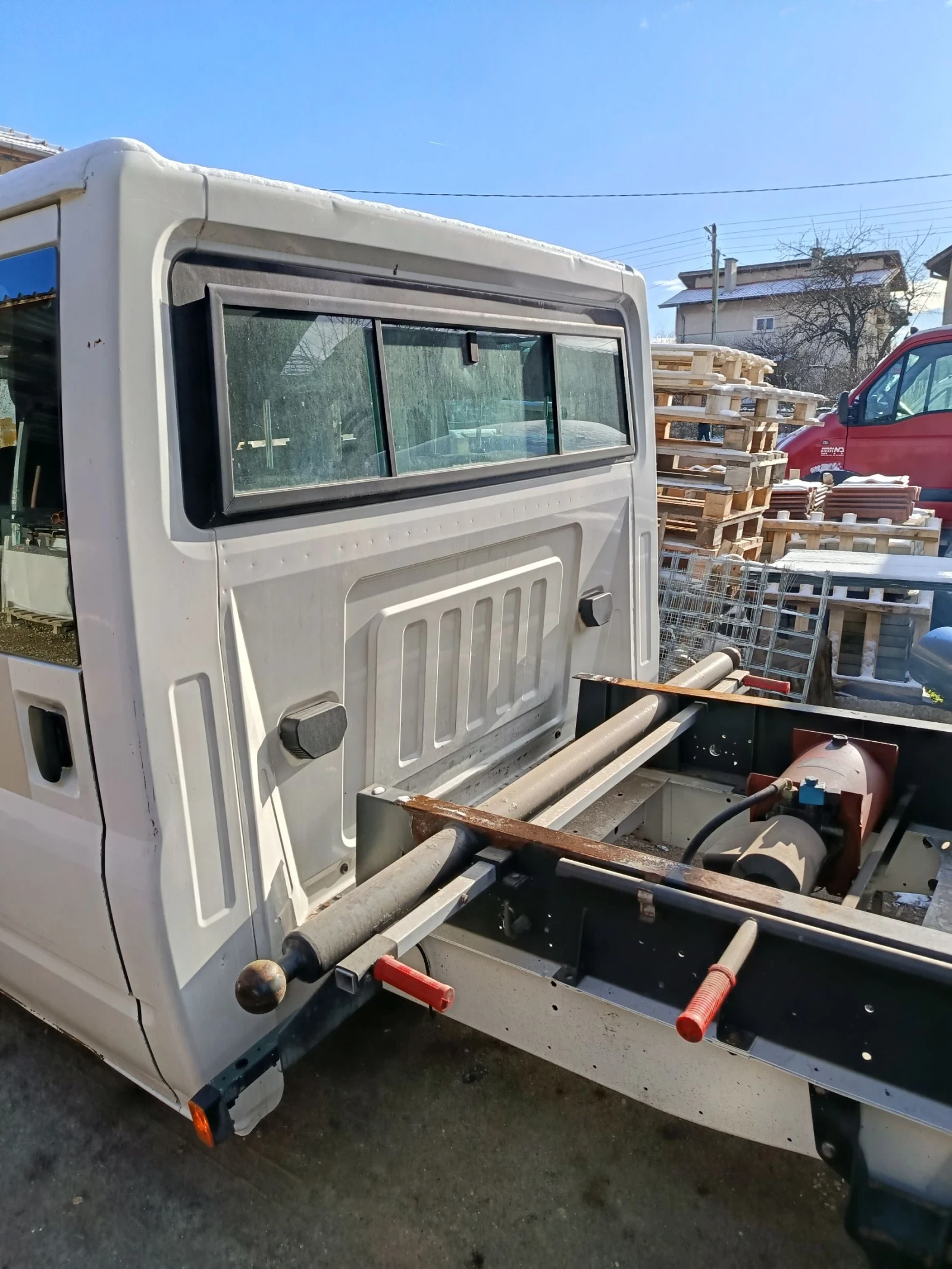 Ford Transit 2.4-125к.с - изображение 5