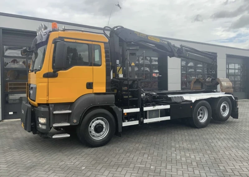 Man Tgs 26.360 Palfinger 3 странно изсипване 6х4, снимка 3 - Камиони - 51777881