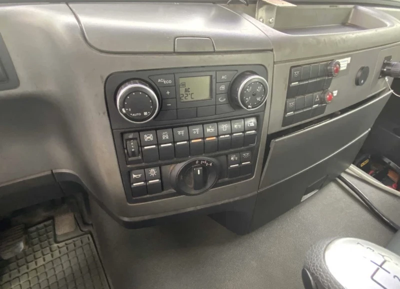 Man Tgs 26.360 Palfinger 3 странно изсипване 6х4, снимка 10 - Камиони - 51777881