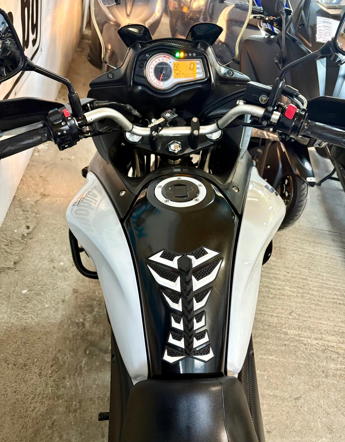 Suzuki V-strom 650i ABS - изображение 7
