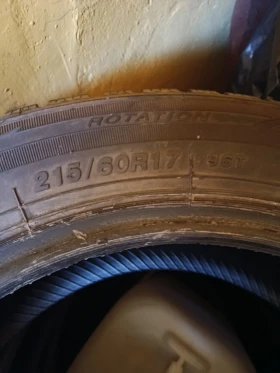 Гуми Зимни 215/60R17, снимка 4