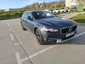 Volvo V90 Cross Country D5, снимка 2
