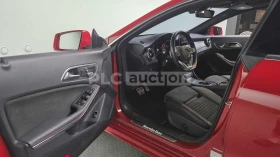 Mercedes-Benz CLA 220 4MATIC AMG LINE !УНИКАТ!FULL!!ПАНОРАМА, снимка 9