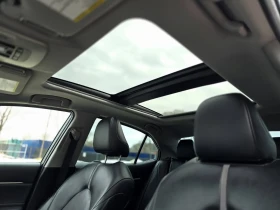 Toyota Camry XSE , снимка 14