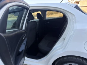 Mazda 2 1.5i SkyActiv-G Revolution Automat, снимка 15