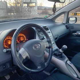 Toyota Auris 1.6 , снимка 7