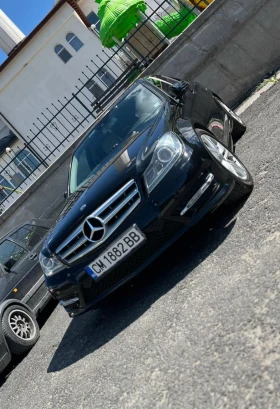  Mercedes-Benz C 220