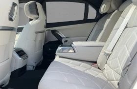 BMW 750 e xDrive M-Sport = NEW= Individual Гаранция - 243170 лв. - 77494629 | Car24.bg