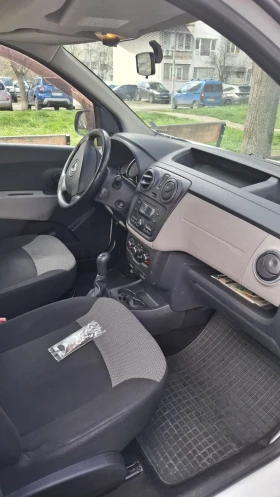 ����� �� �������� �� Dacia Dokker