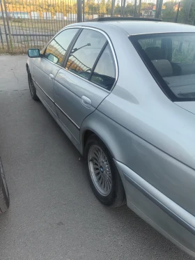BMW 520 - 1277 € - 53887667 8