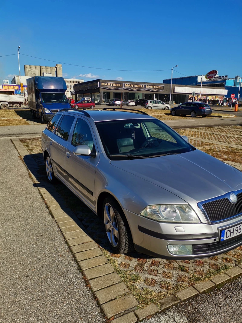 Skoda Octavia, снимка 11 - Автомобили и джипове - 42874187