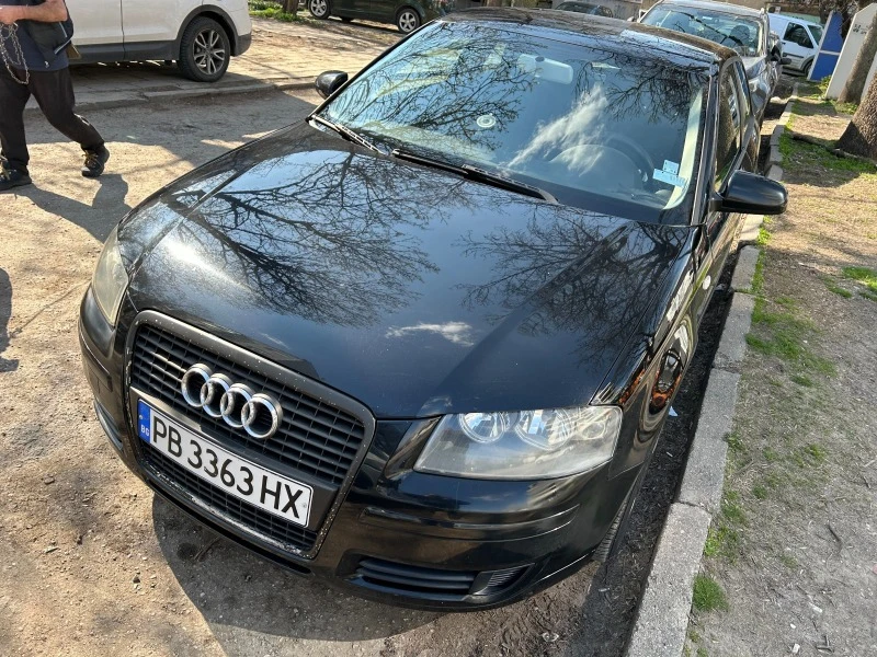 Audi A3 1.6 бензин, снимка 1 - Автомобили и джипове - 46647578