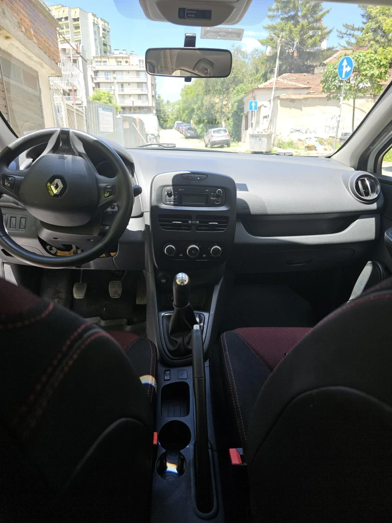 Renault Clio, снимка 6 - Автомобили и джипове - 47282440