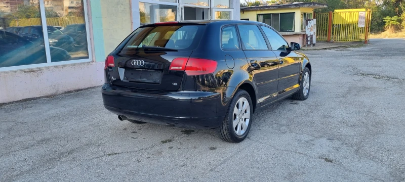 Audi A3 1.6 I KLIMA ITALY, снимка 8 - Автомобили и джипове - 47345965