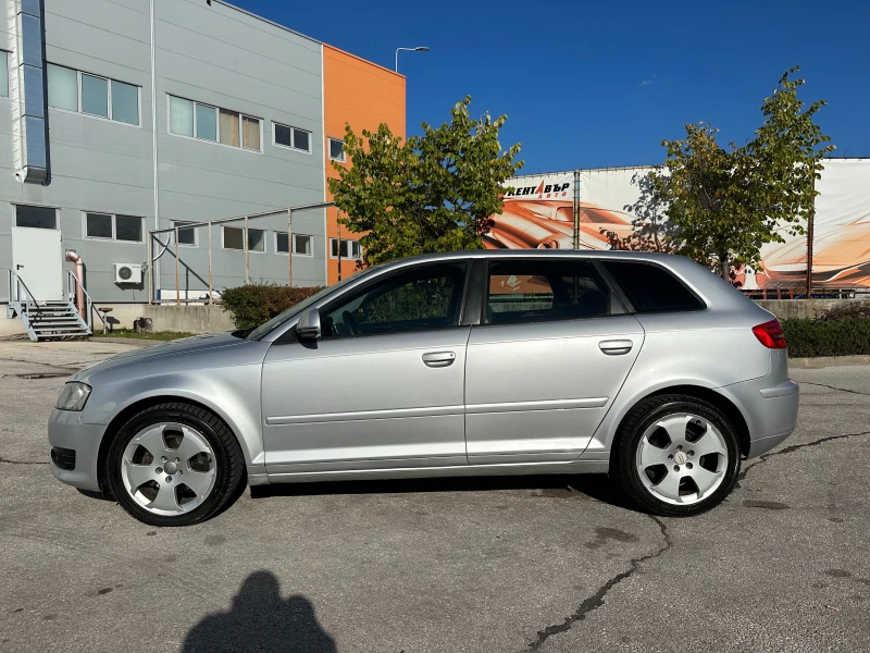 Audi A3 2.0TDI 140К.с. Facelift Автоматик, снимка 2 - Автомобили и джипове - 47373875