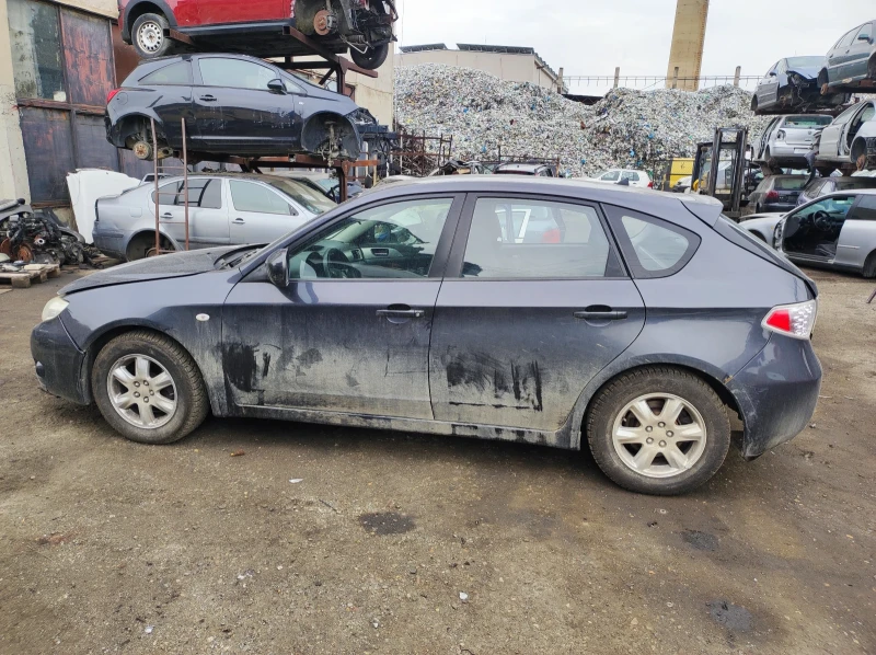 Subaru Impreza 1.5, снимка 4 - Автомобили и джипове - 49659433