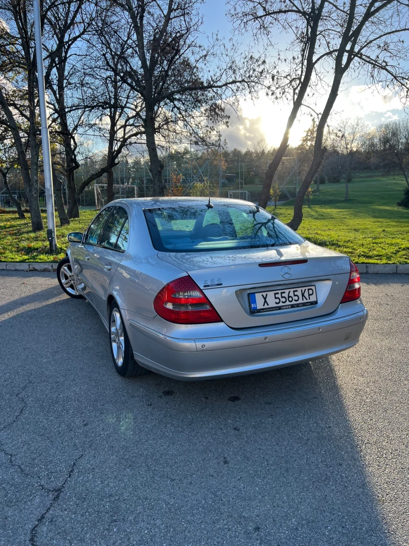 Mercedes-Benz E 320, снимка 3 - Автомобили и джипове - 52598015